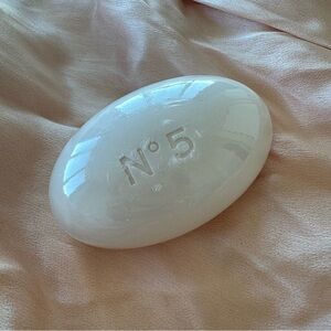 Sold ✨ Chanel no 5 the bath soap